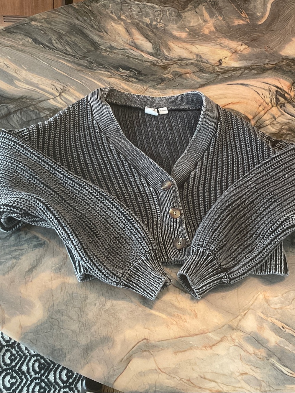 Roxy Gray Ribbed Cropped Button-Front Cardigan